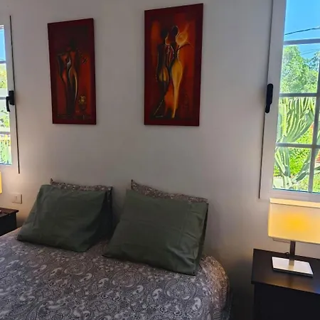 Montana Negra I * لاس بالماس دي غران كاناريا